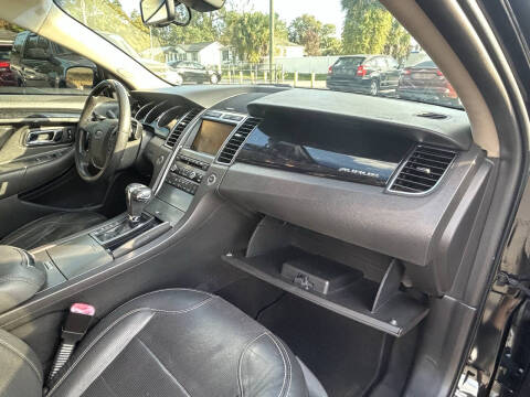 2010 Ford Taurus Limited