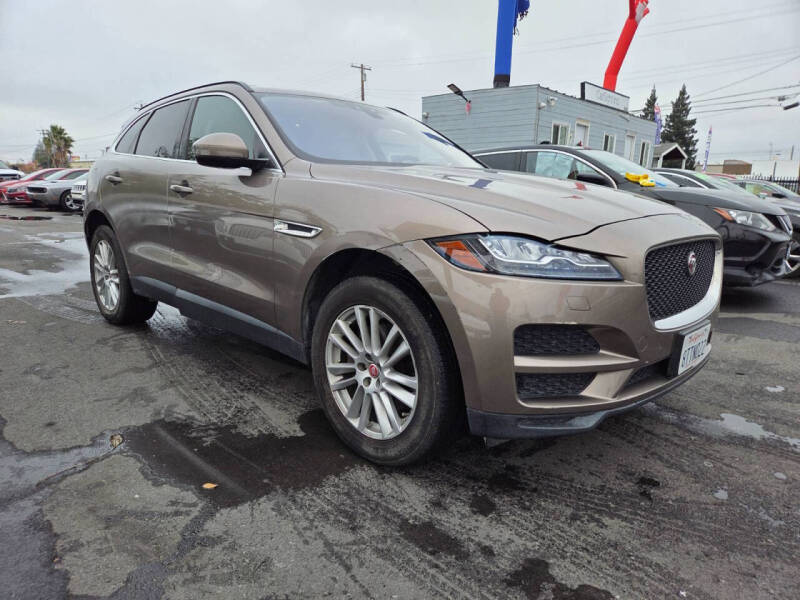 2017 Jaguar F-PACE 35t Prestige