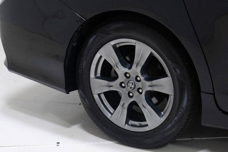 2018 Toyota Sienna SE Premium 8-Passenger