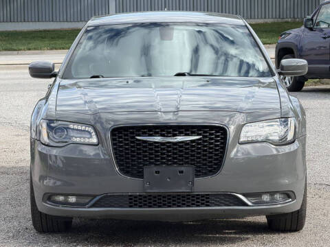 2019 Chrysler 300 S