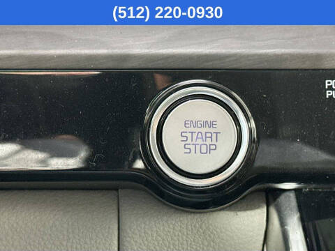 2023 Kia Carnival EX