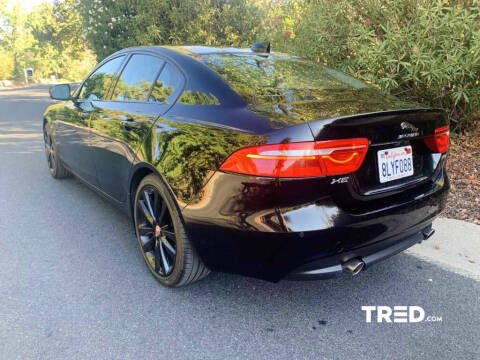 2017 Jaguar XE