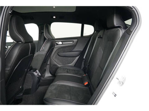 2023 Volvo C40 Recharge Twin Ultimate