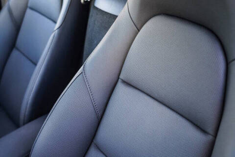 2025 Porsche 718 Cayman S