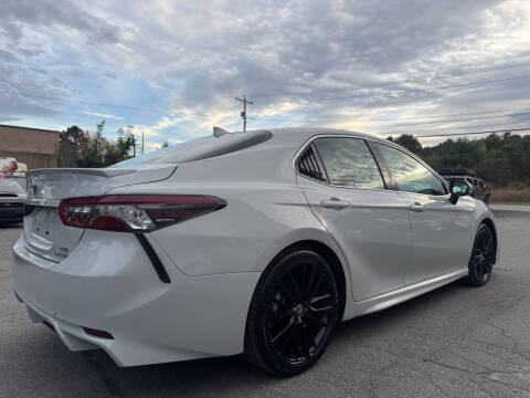 2024 Toyota Camry Hybrid XSE