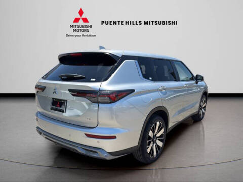 2026 Mitsubishi Outlander SE