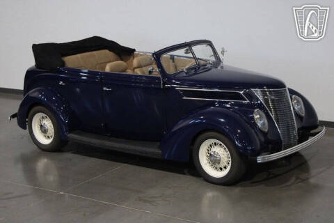 1937 Ford Phaeton