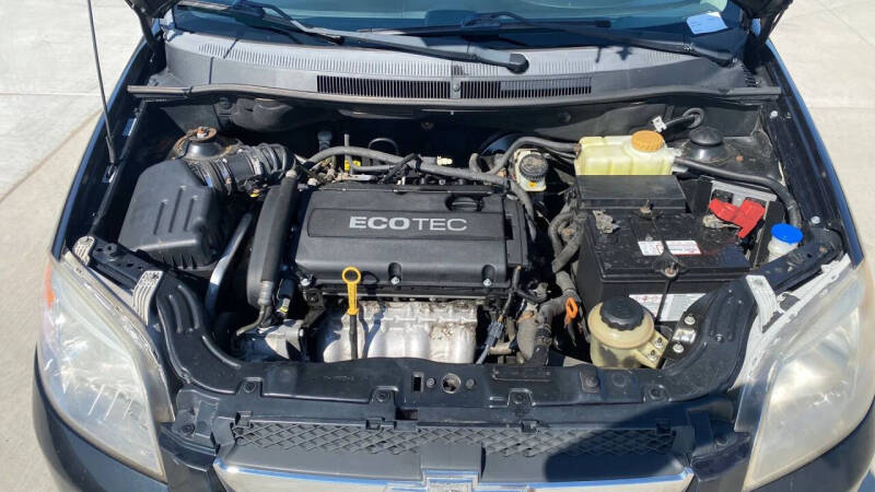 2011 Chevrolet Aveo LT