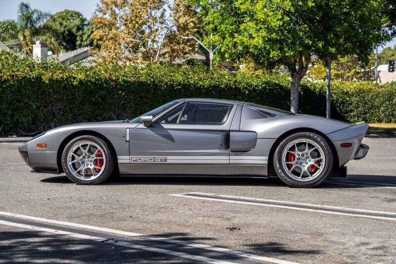 2006 Ford GT