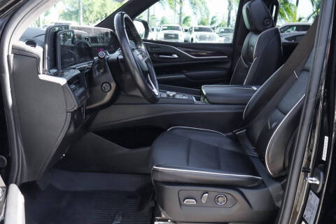 2023 Cadillac Escalade Premium Luxury