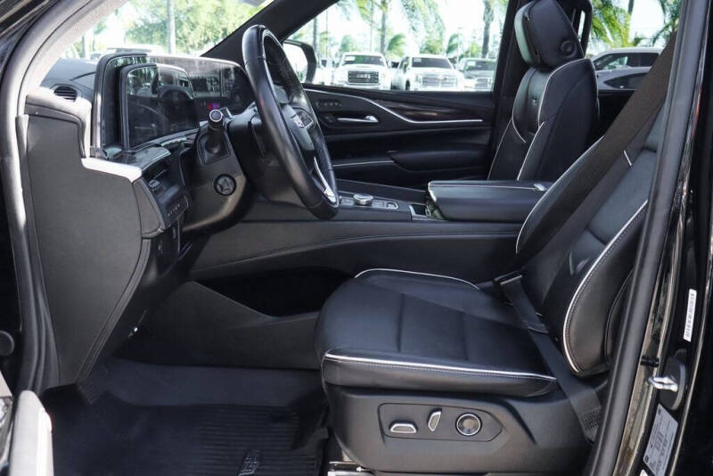 2023 Cadillac Escalade Premium Luxury