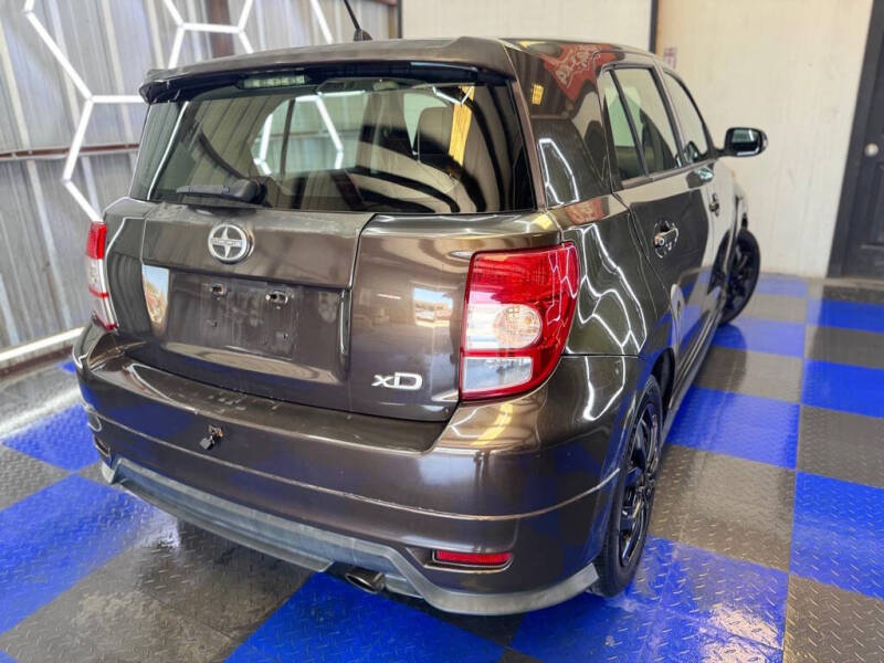 2011 Scion xD Release Series 3.0