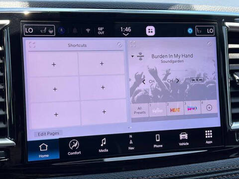 2025 Chrysler Pacifica Pinnacle