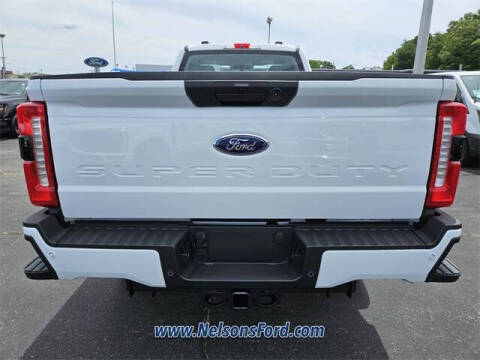 2025 Ford F-350 Super Duty XL