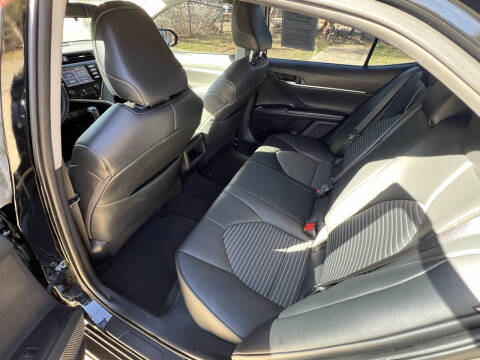 2019 Toyota Camry SE