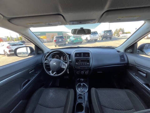 2016 Mitsubishi Outlander Sport