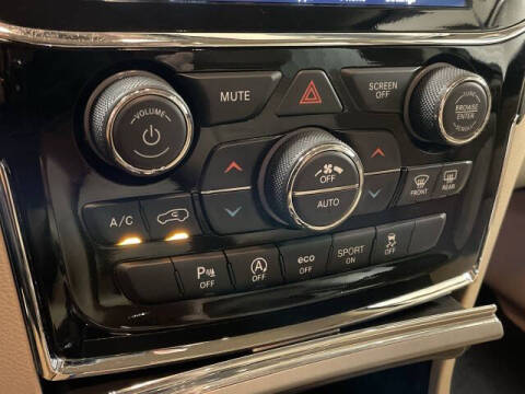 2022 Jeep Grand Cherokee WK Laredo E