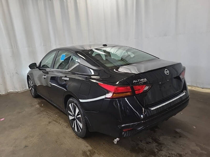 2022 Nissan Altima 2.5 SV