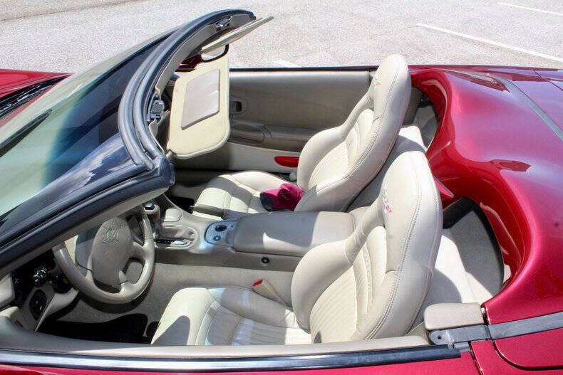 2003 Chevrolet Corvette