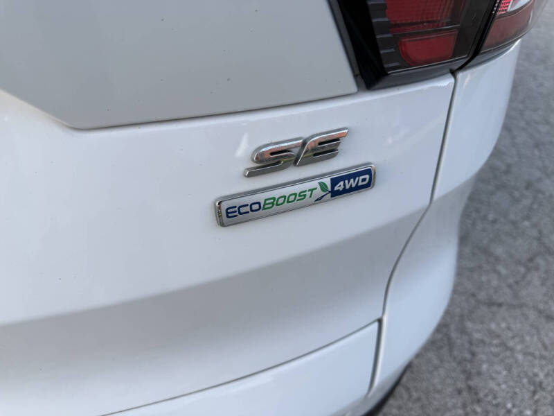 2017 Ford Escape SE