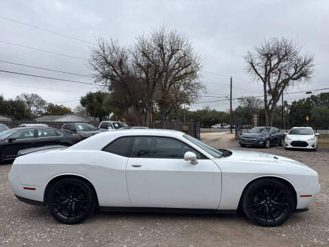 2018 Dodge Challenger SXT