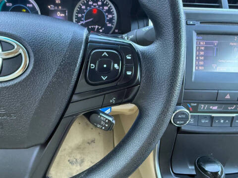 2017 Toyota Camry Hybrid