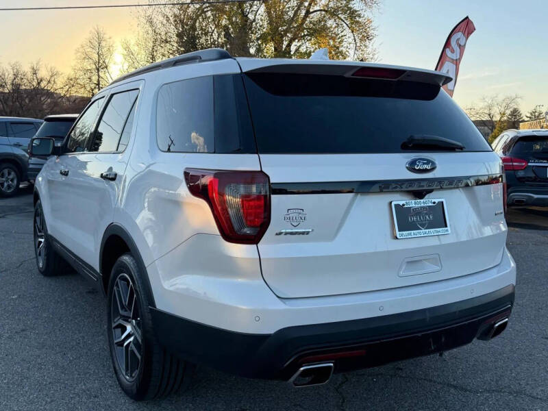 2017 Ford Explorer Sport