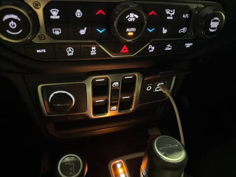 2020 Jeep Gladiator Sport