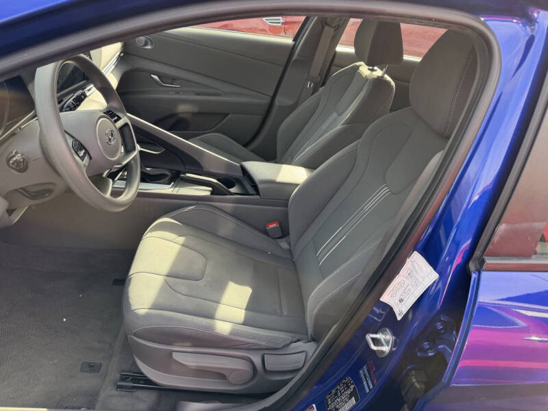 2023 Hyundai Elantra SEL