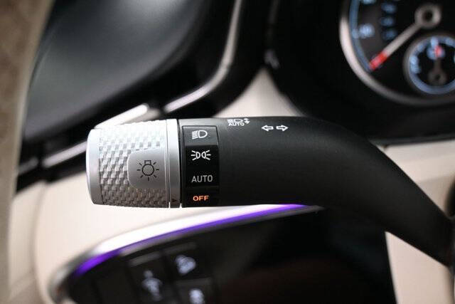 2024 Genesis Electrified GV70