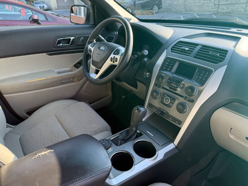 2013 Ford Explorer