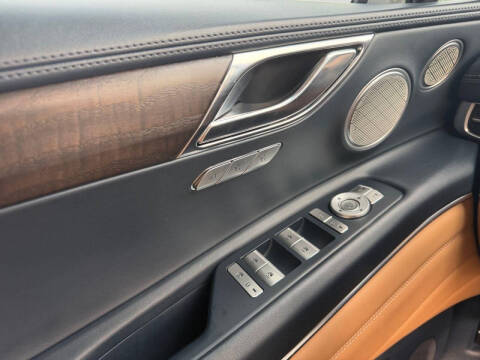 2023 Genesis GV80 2.5T