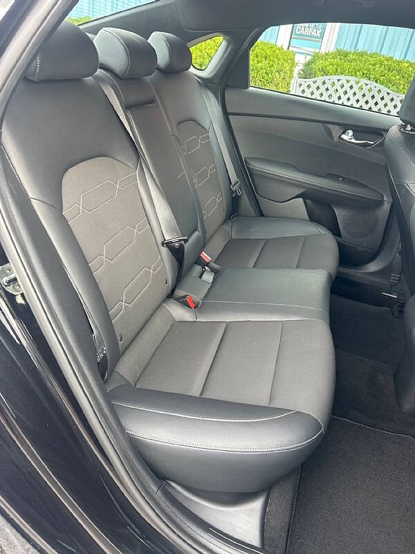 2022 Kia Forte GT Line