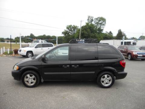 2005 Dodge Caravan for sale at All Cars and Trucks in Buena NJ