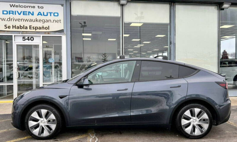 2023 Tesla Model Y Long Range