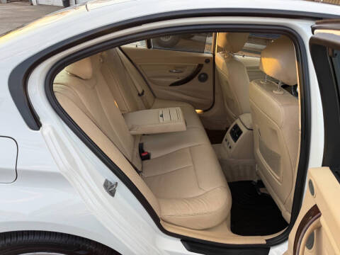 2014 BMW 3 Series 328i xDrive