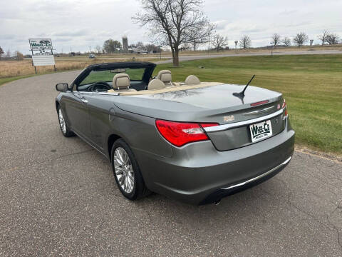 2011 Chrysler 200 Limited