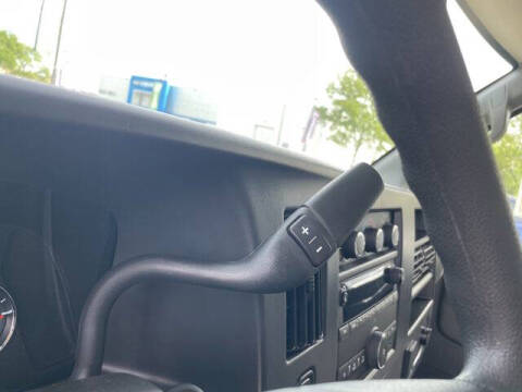 2025 Chevrolet Express 3500