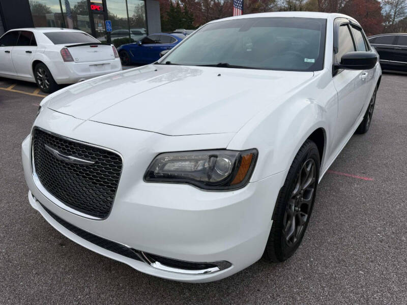 2018 Chrysler 300 for sale at K & B AUTO SALES LLC in Saint Louis MO