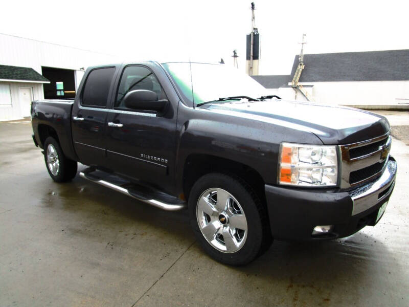 2011 Chevrolet Silverado 1500 for sale at BARRY MOTOR COMPANY in Danbury IA