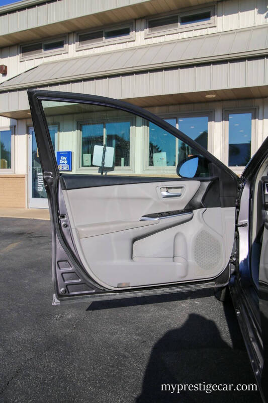 2015 Toyota Camry LE