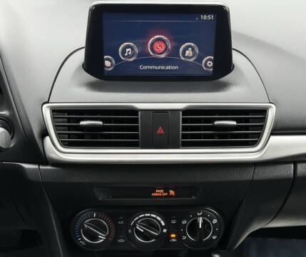 2017 Mazda MAZDA3 Sport