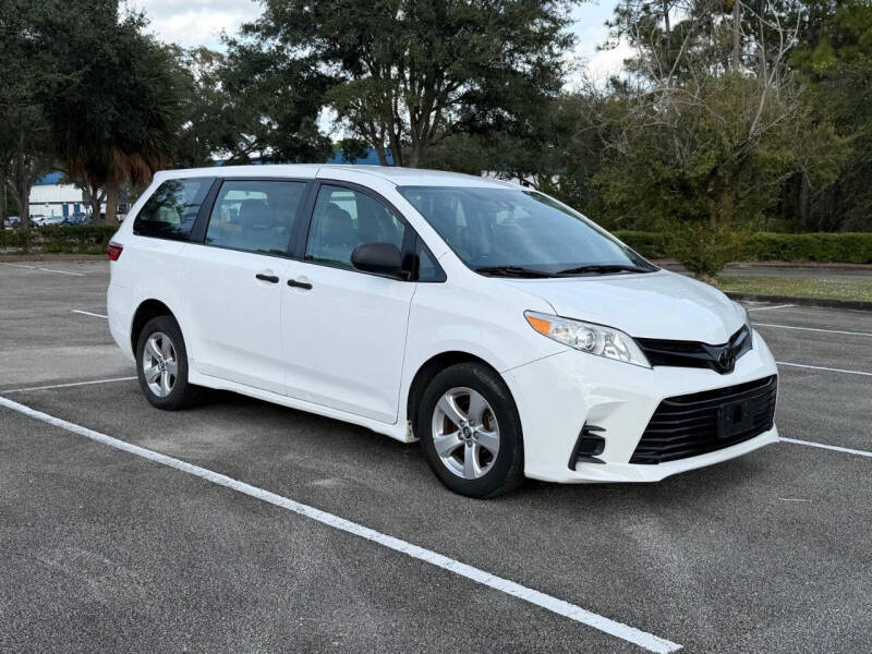 2018 Toyota Sienna L 7-Passenger
