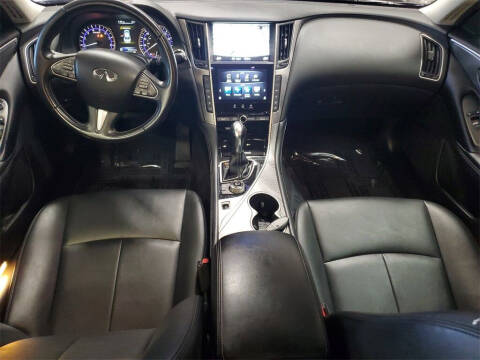 2017 Infiniti Q50 3.0T Signature Edition