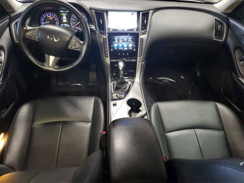 2017 Infiniti Q50 3.0T Signature Edition