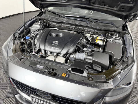 2018 Mazda MAZDA3 Grand Touring
