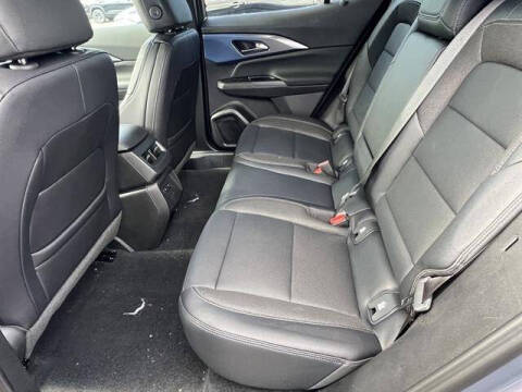 2025 Chevrolet Equinox EV LT 2