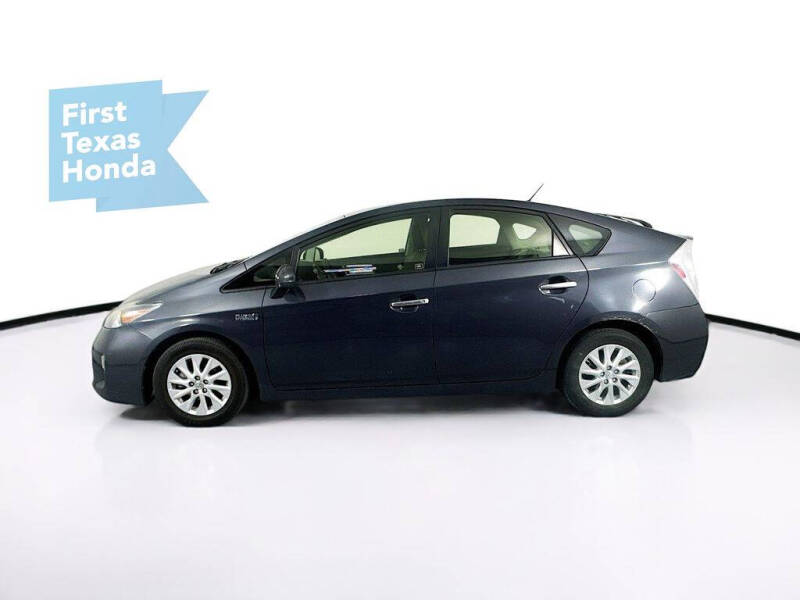 2014 Toyota Prius Plug-in Hybrid Advanced