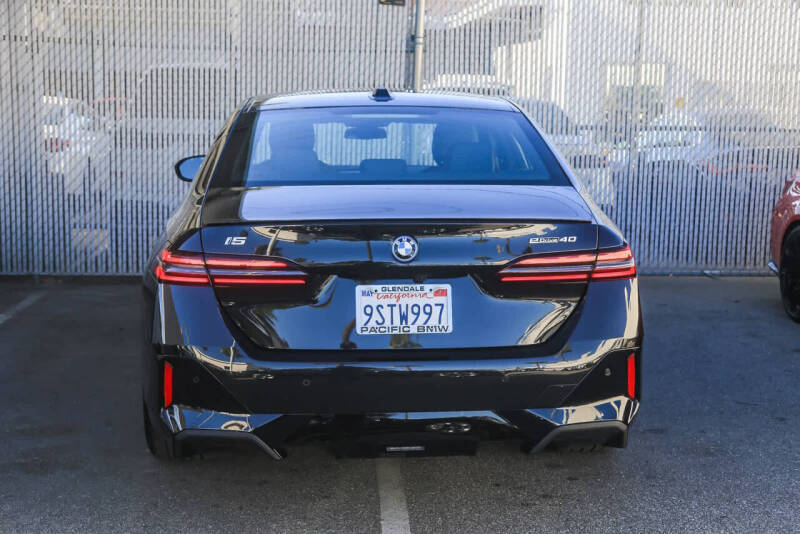 2026 BMW i5 eDrive40