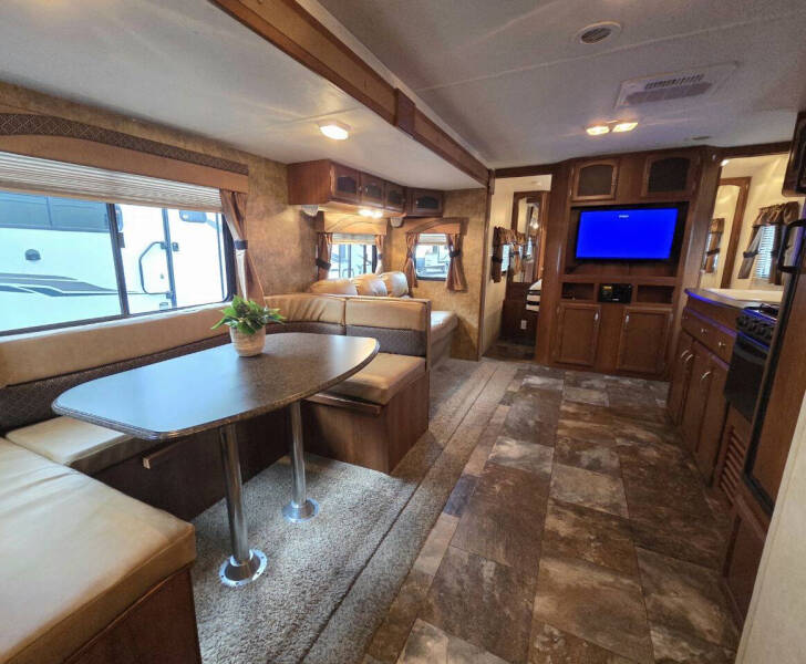 2014 Coachmen By Forest River Freedom Express